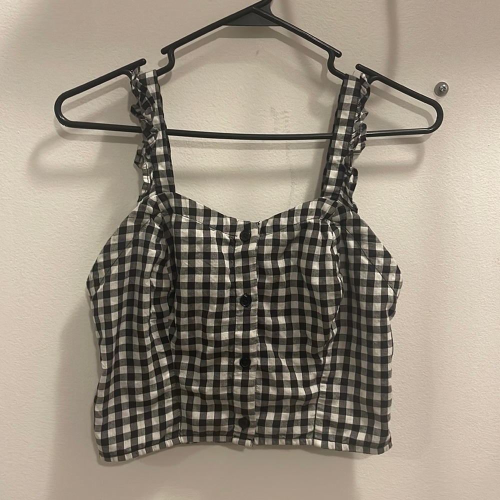 Checkered tank